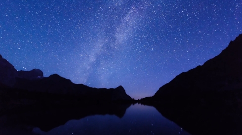 Night becomes day. Time Lapse